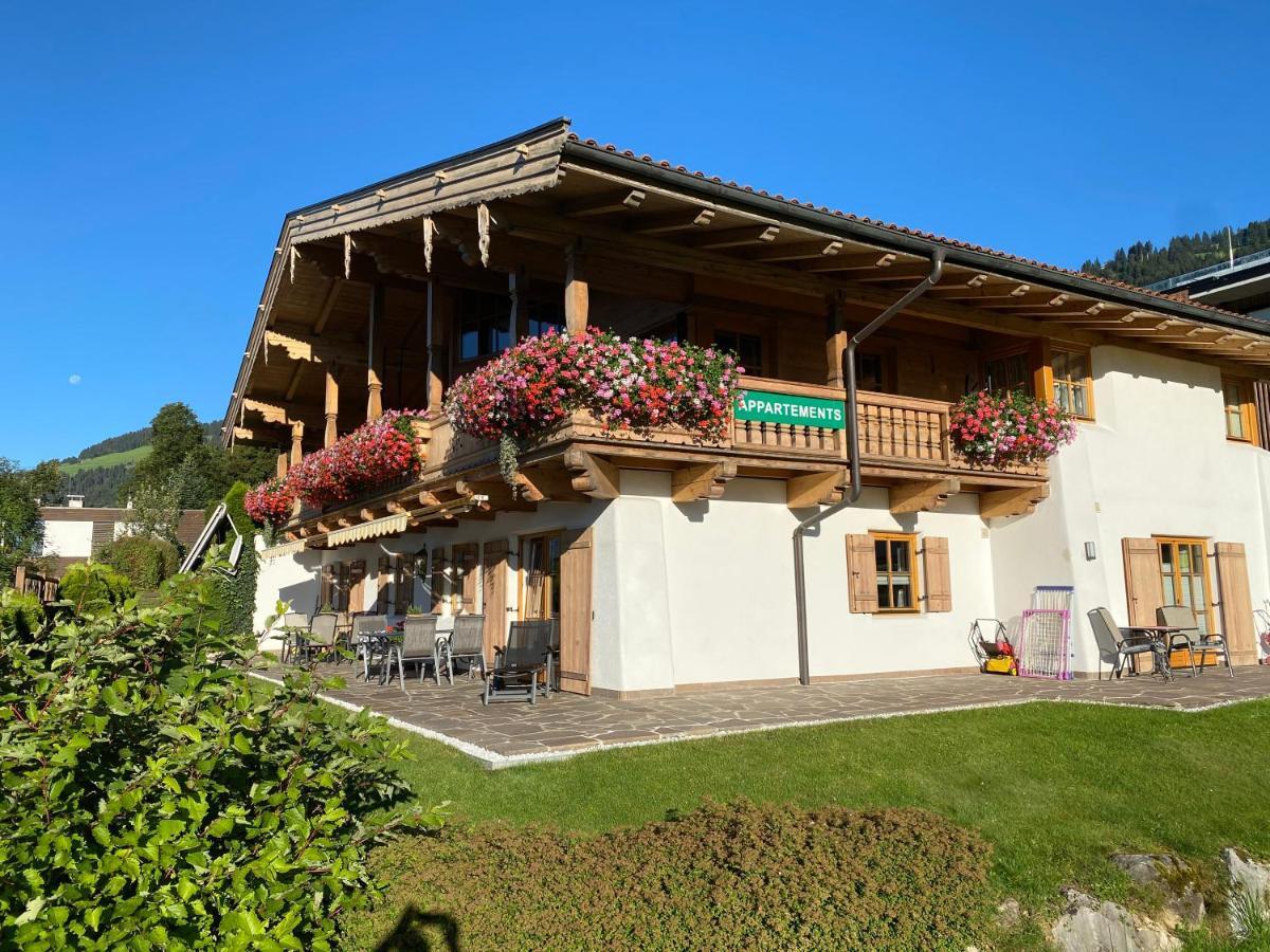 Landhaus Krall Бриксен-им-Тале Экстерьер фото
